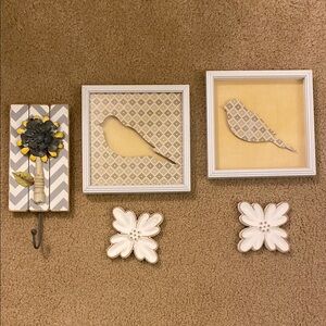 Decorative Wall Art and Hook Set